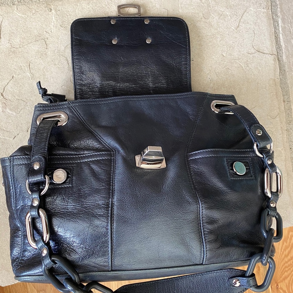 SOLD Balenciaga Cherche Stingray Chain Leather Bag - Picture 6 of 11